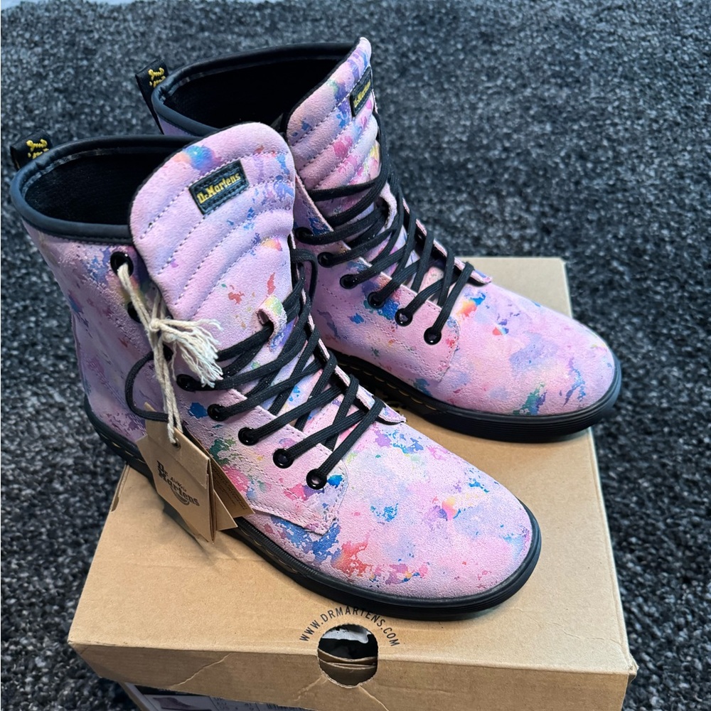 Dr Marten Boots